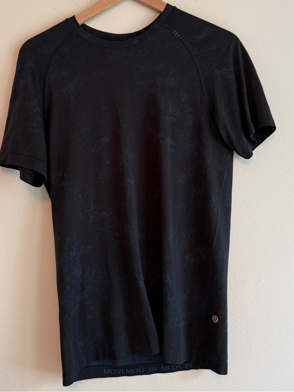 Lululemon Blue & Black Performance Tee - Sleek Athletic Short Sleeve Shirt